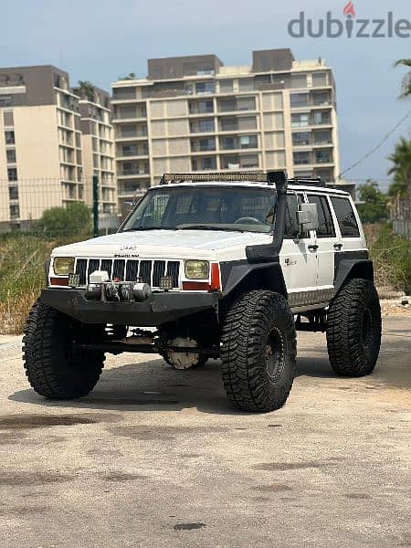 Jeep Cherokee 1990 12