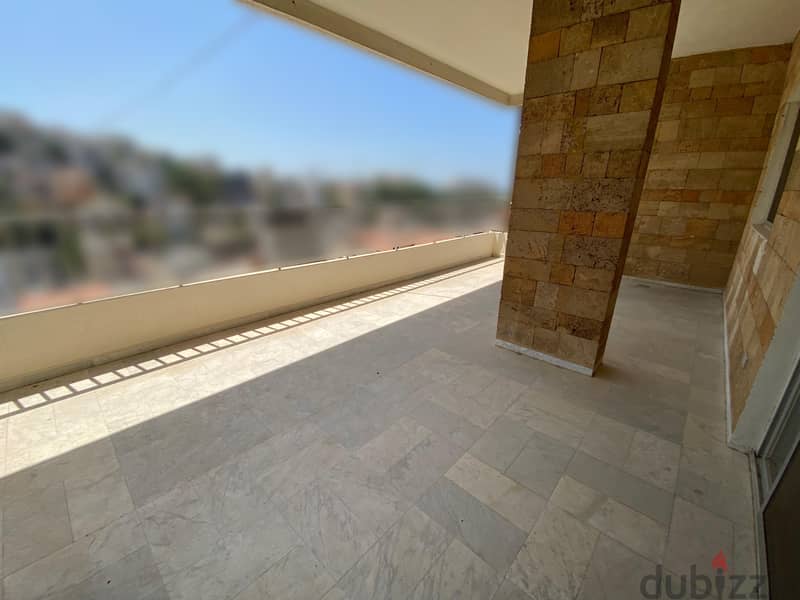 Apartment for rent in Awkar شقة للإيجار في عوكر 0