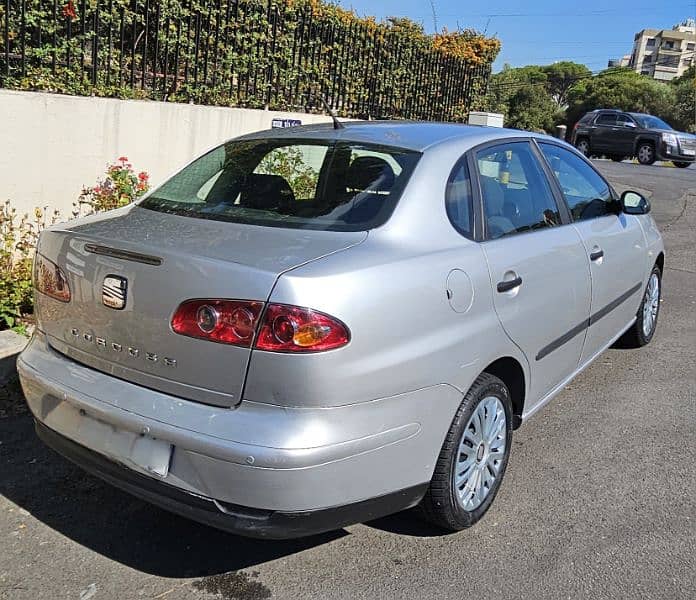 Seat Cordoba 2009 3