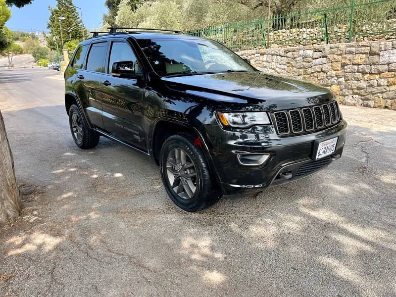 Jeep Grand Cherokee Limited Plus 2016 75th Anniversary Edition 2