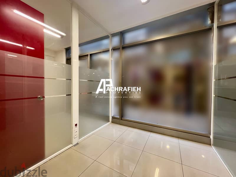 600 Sqm - Office for Rent In Achrafieh - مكتب للإجار في الأشرفية 5