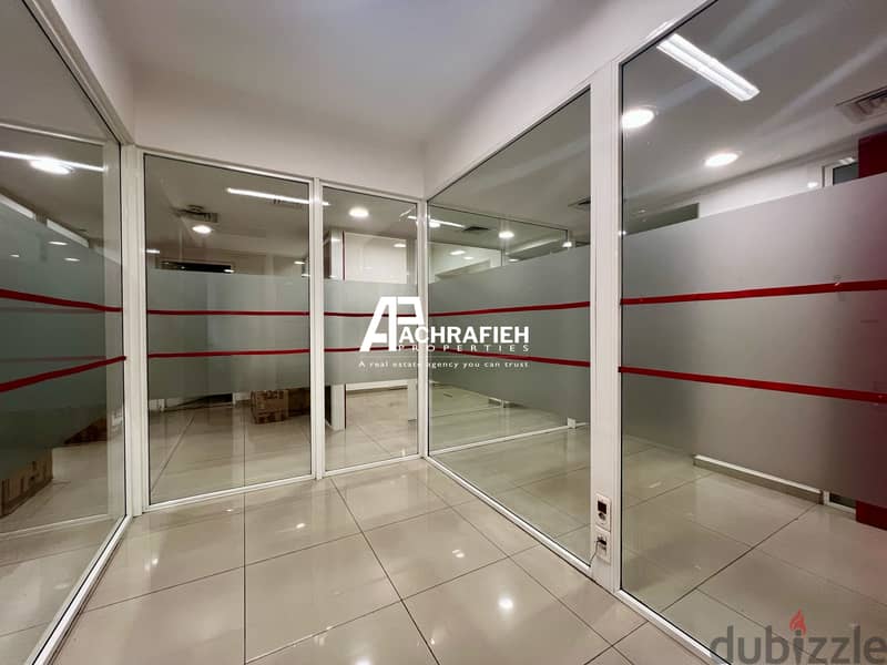 600 Sqm - Office for Rent In Achrafieh - مكتب للإجار في الأشرفية 8