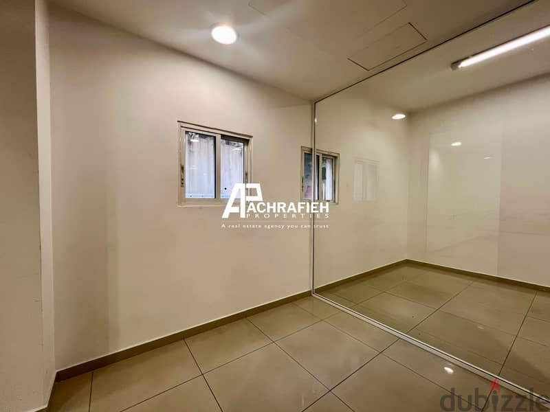 600 Sqm - Office for Rent In Achrafieh - مكتب للإجار في الأشرفية 18