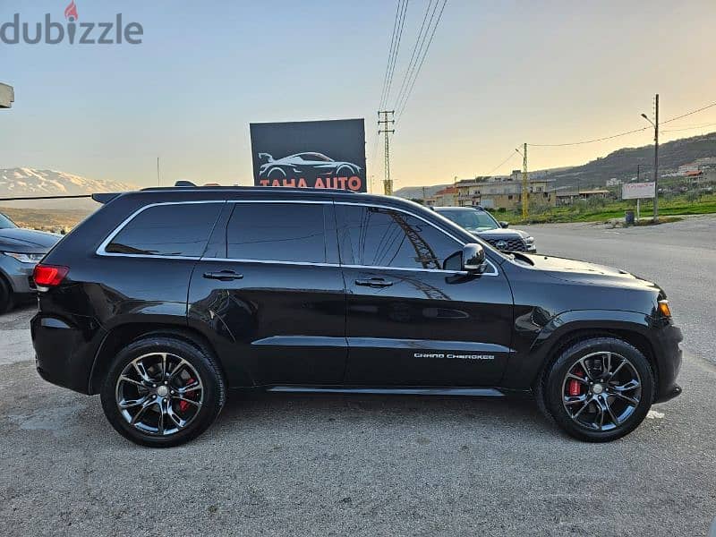 Jeep SRT8 2015 3