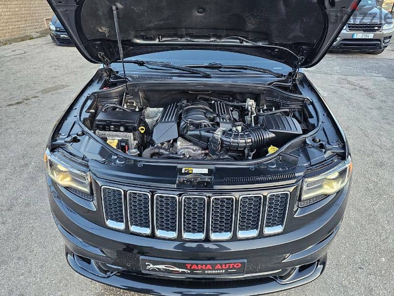 Jeep SRT8 2015 10