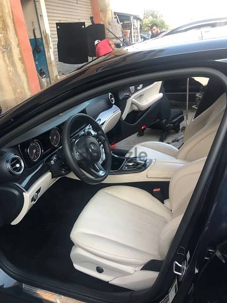 Mercedes-Benz E-Class 2017 4