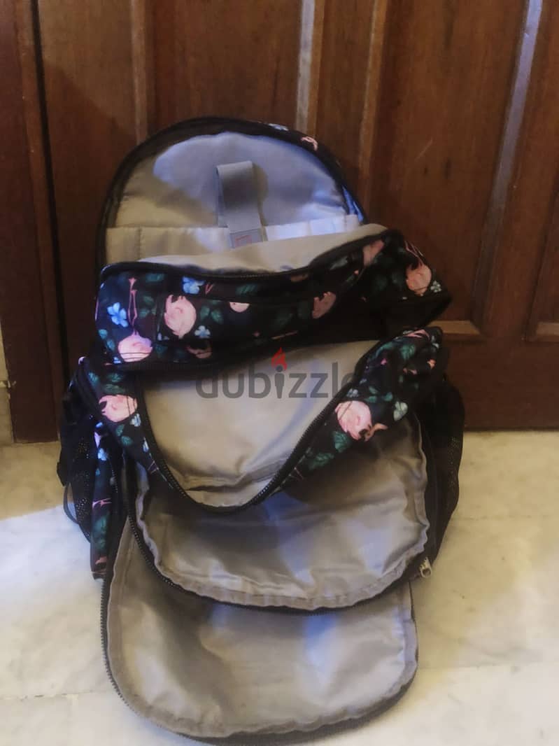 School bag and wheel travel bag 3