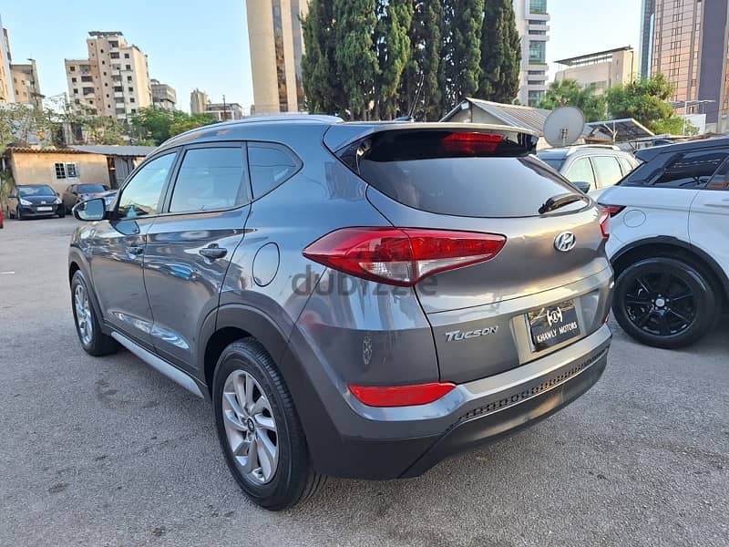 Hyundai Tucson 2.0L 5