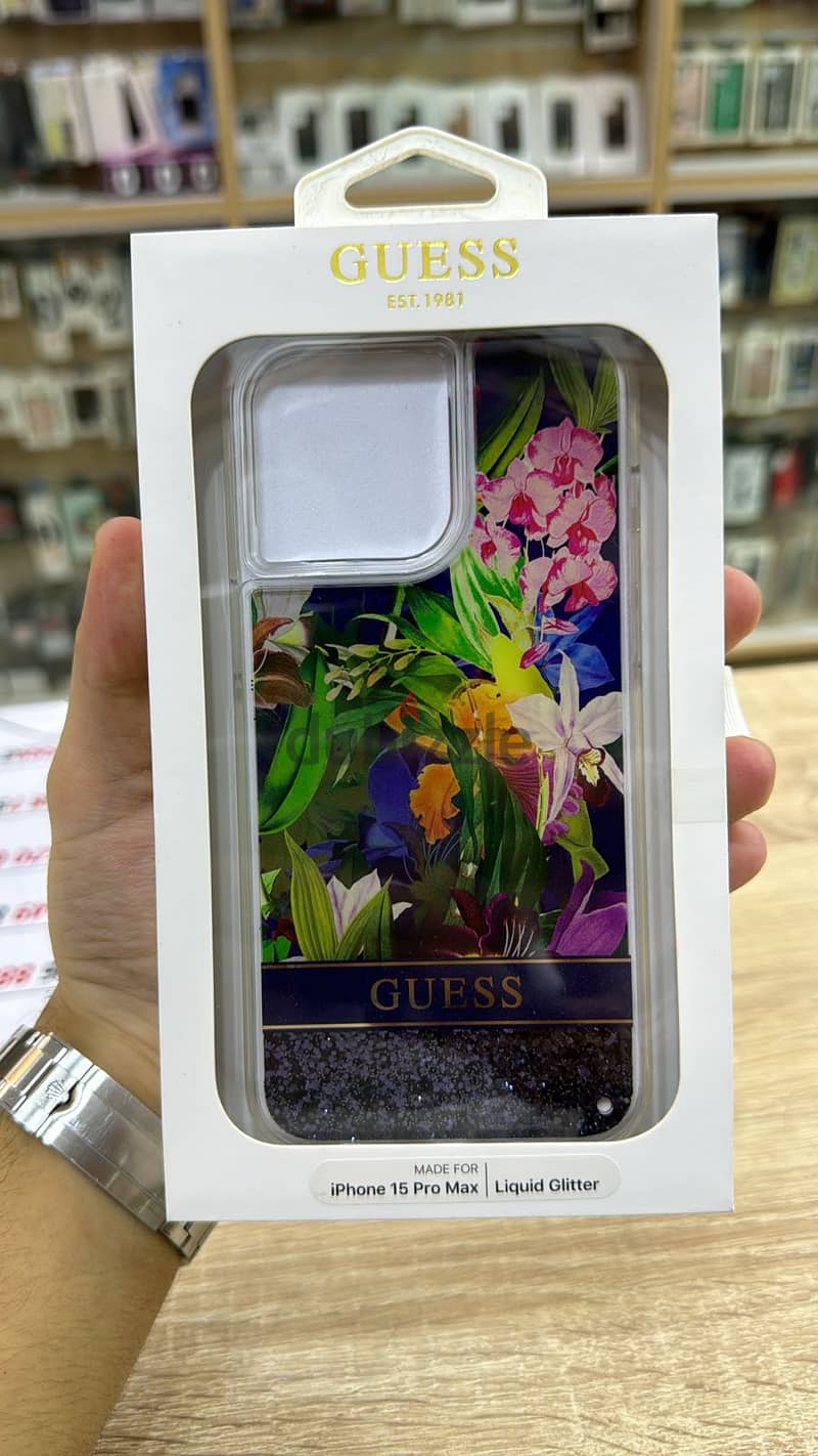 Guess Case 15 pro max 1