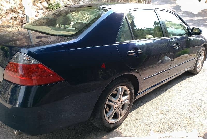 Honda Accord 2006 4