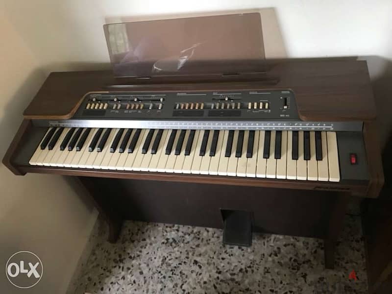 FARFISA Vintage Italian Electronic Piano like new 1