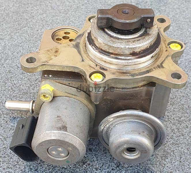 Peugeot 508 fuel pump  2012   with warranty used like new  03723895 2