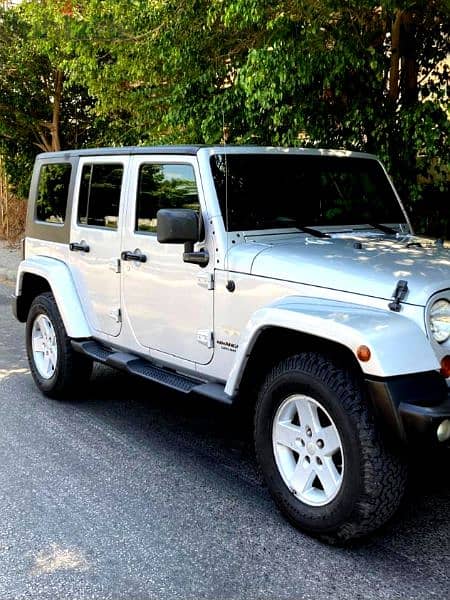 2009 Jeep Wrangler  excellent condition 3