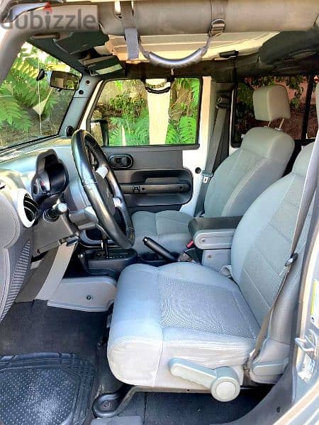 2009 Jeep Wrangler  excellent condition 12