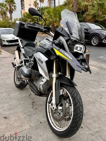 BMW GS1200 **Low Miles** Company Source, Mint condition Fully Optioned 1