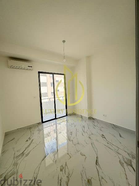 apartment for sale in achrafieh sioufi شقة للبيع في الاشرفية السيوفي 2