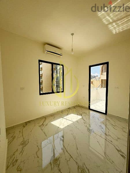 apartment for sale in achrafieh sioufi شقة للبيع في الاشرفية السيوفي 5