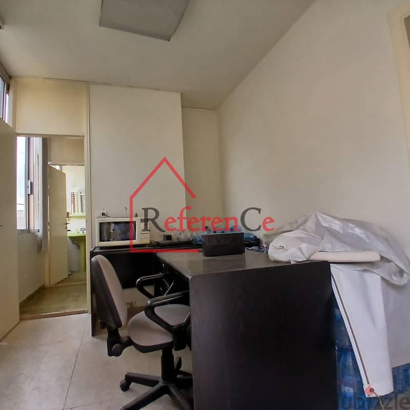 Office w/terrace in Antelias for sale  مكتب مع تراس للبيع في انطلياس 6