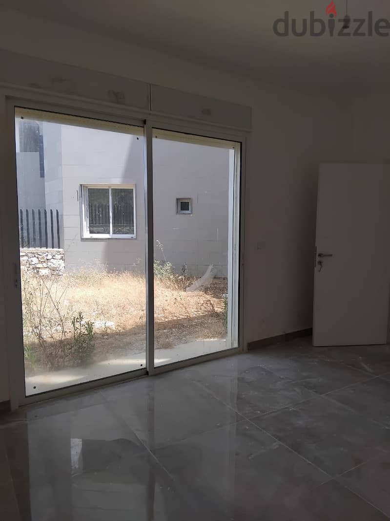 Apartment for sale in Ras Osta شقة للبيع ب رأس اسطا 4