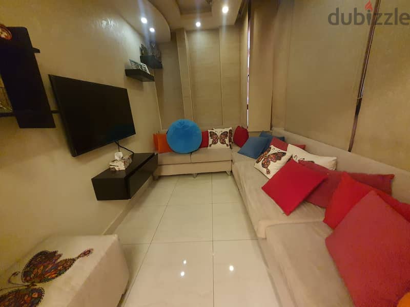 Apartment for sale in zoukak el blat شقة مفروشة للبيع بزقاق البلاط 1