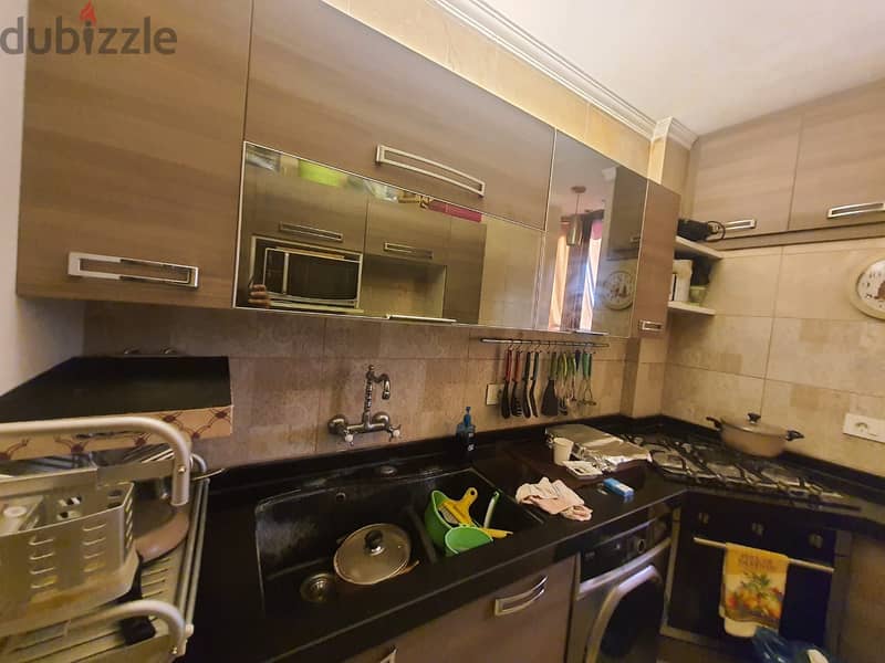 Apartment for sale in zoukak el blat شقة مفروشة للبيع بزقاق البلاط 2