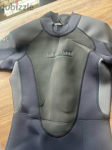 Aqualung Diving Suit 3