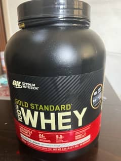 Gold Standard Whey cookies and cream used only 4 scoops 0