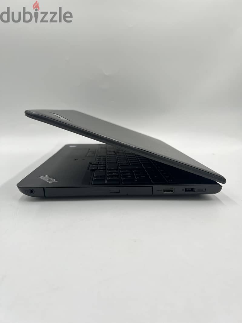 4570 Used Laptop Lenovo ThinkPad E560 Core i3 8GB Ram  15.6 inch Scree 11