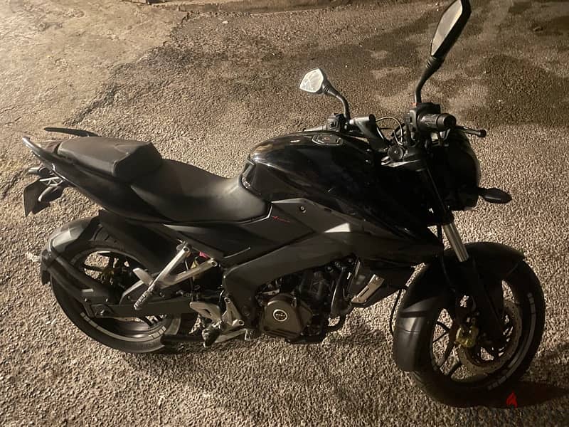 Pulsar 200cc 4