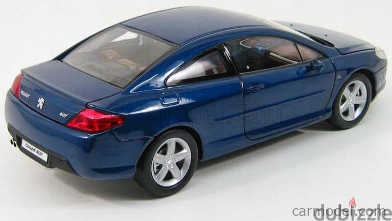 Diecast 1:18 Peugeot 407 coupe by Norev brand new , 5