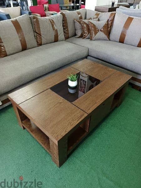 Wood table. طاولة خشب سنديان 1