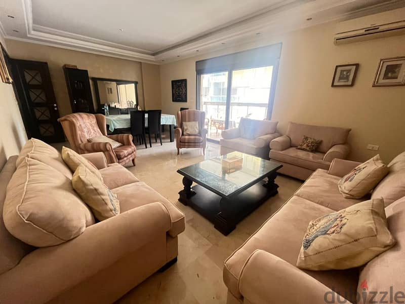 Apartment for sale in Ras El Nabeh شقة معيشة فاخرة للبيع في رأس النبع 0