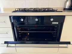 Top Gas, Oven and Hood in an exelent condition 0