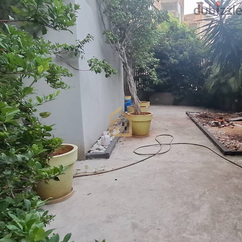 Apartment for sale in Achrafieh LA41 للبيع في الأشرفية 5