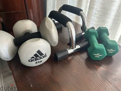 set of dumbells and push up bar