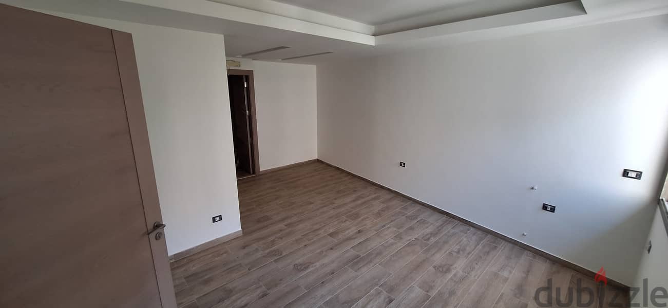 Apartment for Sale in Mansourieh شقة للبيع في المنصورية 8