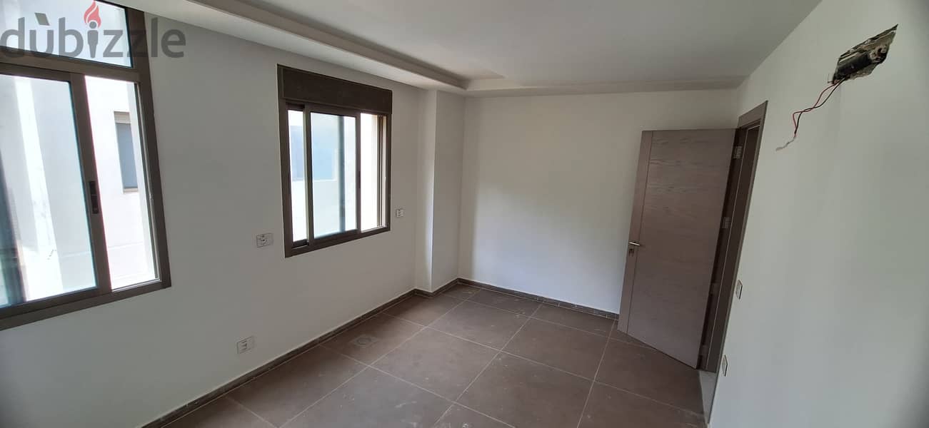 Apartment for Sale in Mansourieh شقة للبيع في المنصورية 8