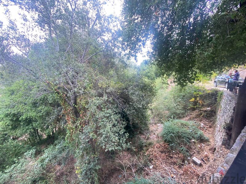 Land for sale in Jran-Batroun ارض للبيع في جران-البترون 2