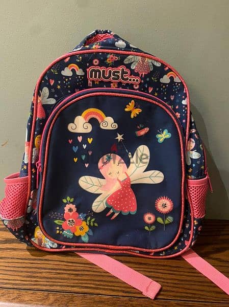 school bag 3