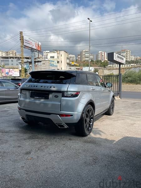 Land Rover Evoque 2012 4