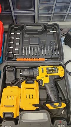 Cordless screwdriver 2batteries with tools