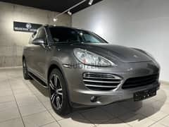 Porsche Cayenne 2012 V6 77.000 miles clean carfax 0