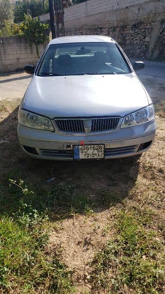 Nissan Sunny 2004 5