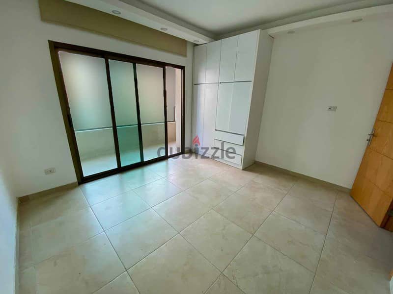 SPACIOUS APARTMENT IN ACHRAFIEH PRIME (250SQ) 4 BEDROOMS , (ACR-138) 3