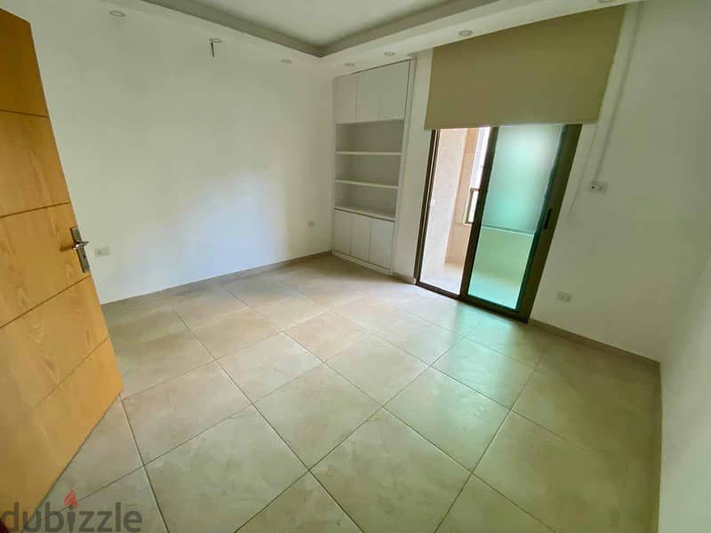 SPACIOUS APARTMENT IN ACHRAFIEH PRIME (250SQ) 4 BEDROOMS , (ACR-138) 6