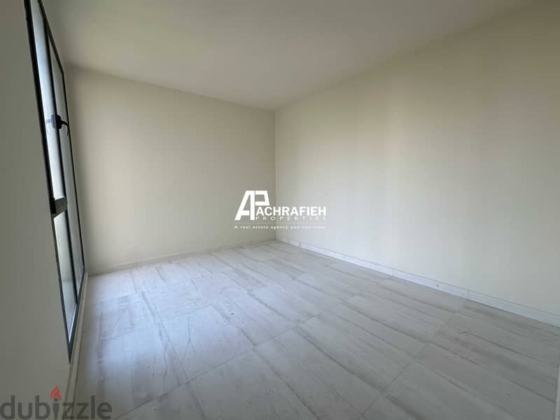 Apartment For Sale In Achrafieh - شقة للبيع في الأشرفية 14