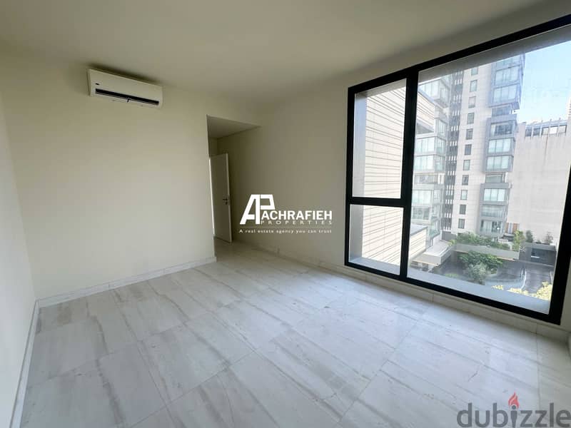 Apartment For Sale In Achrafieh - شقة للبيع في الأشرفية 15