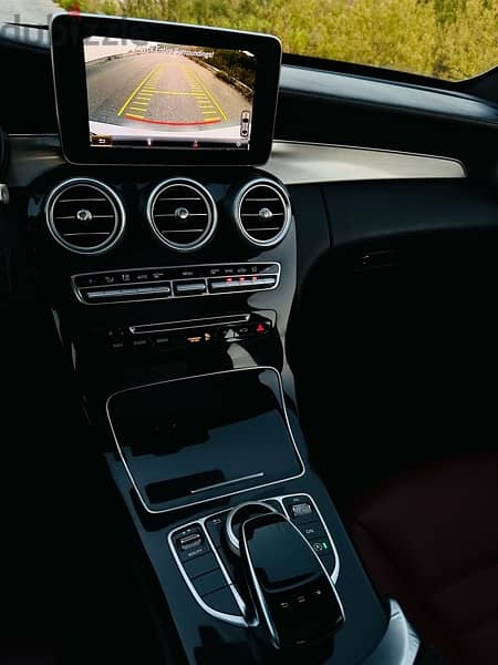 Mercedes-Benz C-Class 2015 12