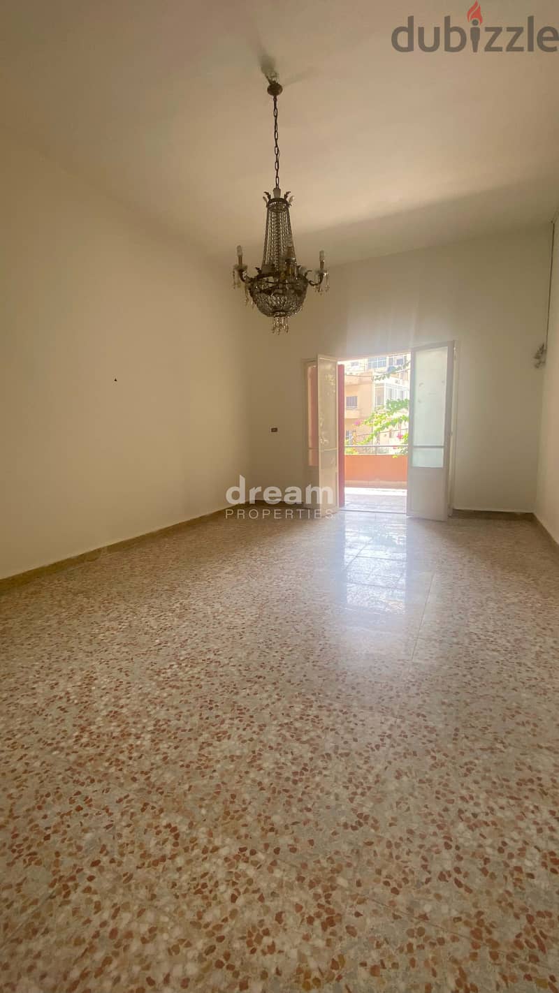 Apartment For Rent in Furn El Chebbak fur0002dpst 0