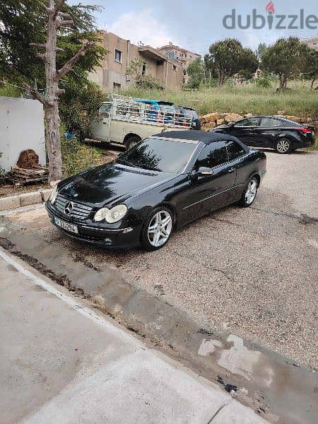 Mercedes-Benz CLK-Class 2004 0